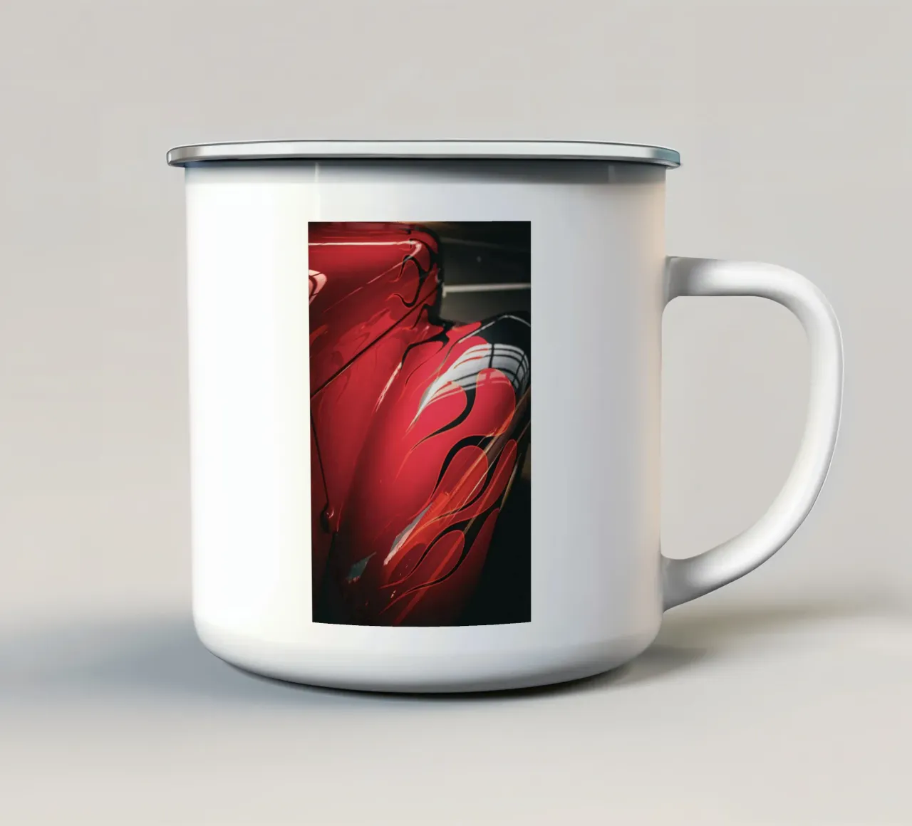 Flame Musclecar 2 tazza in smalto da Flo Klein