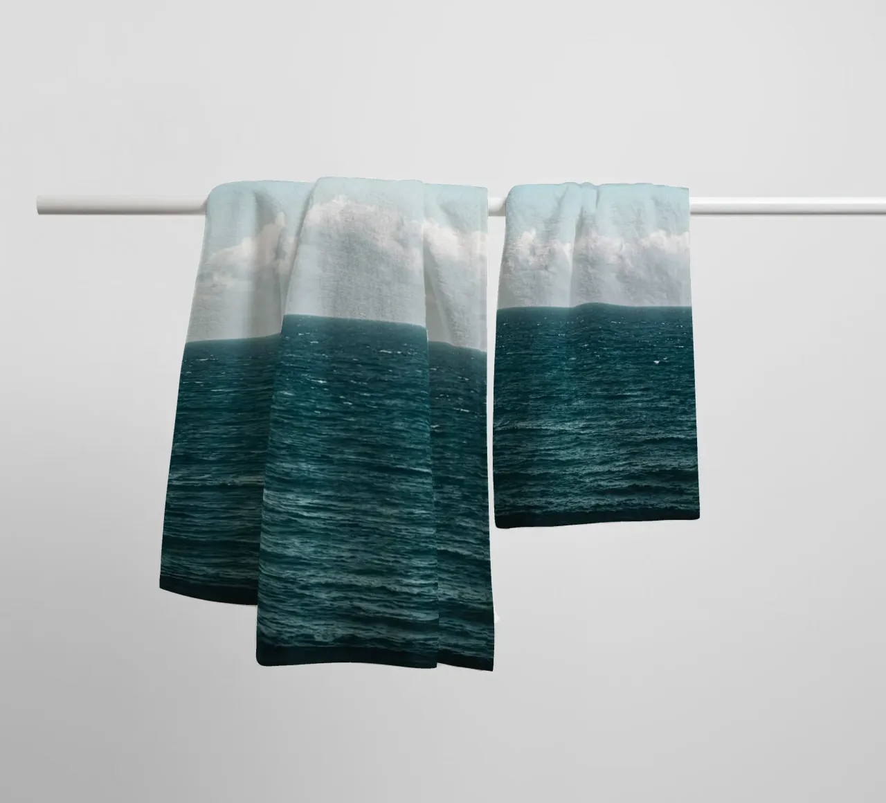 Horizont asciugamano da bagno da Flo Klein