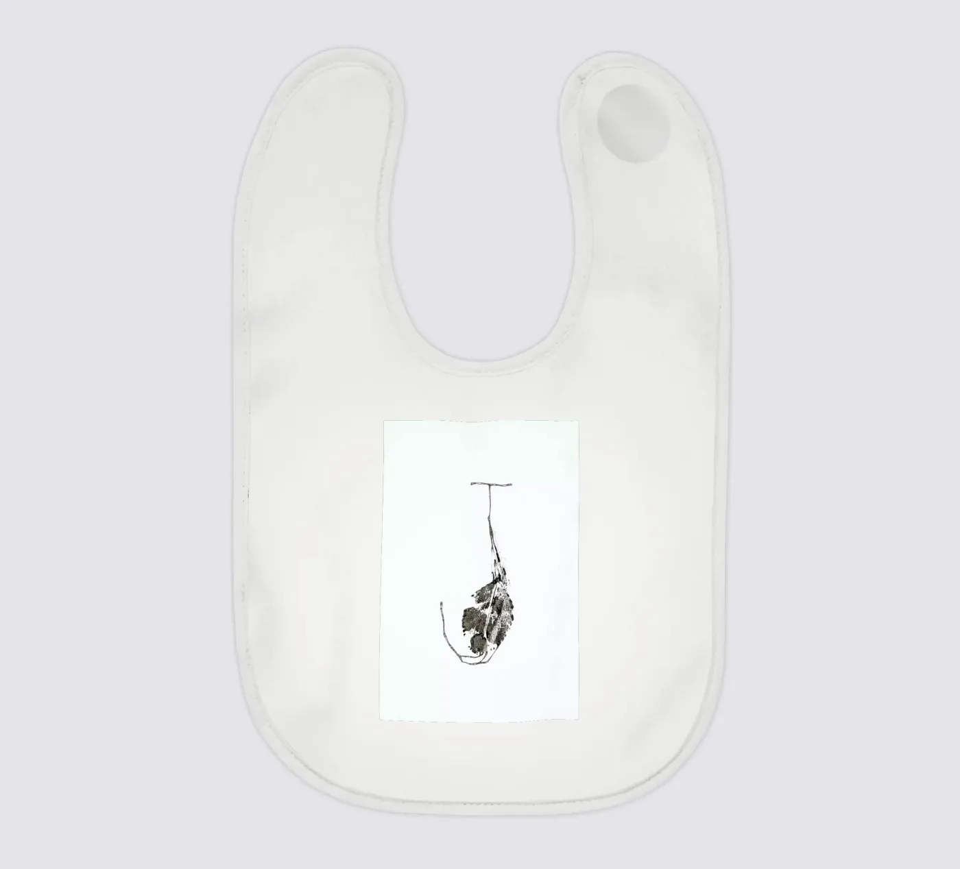 J baby bib by Marina Guiu