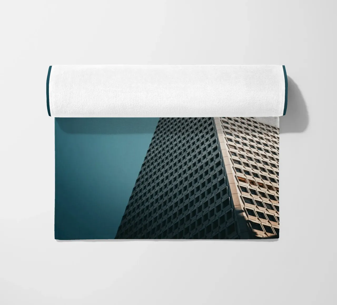 Skyscraper telo mare da Flo Klein