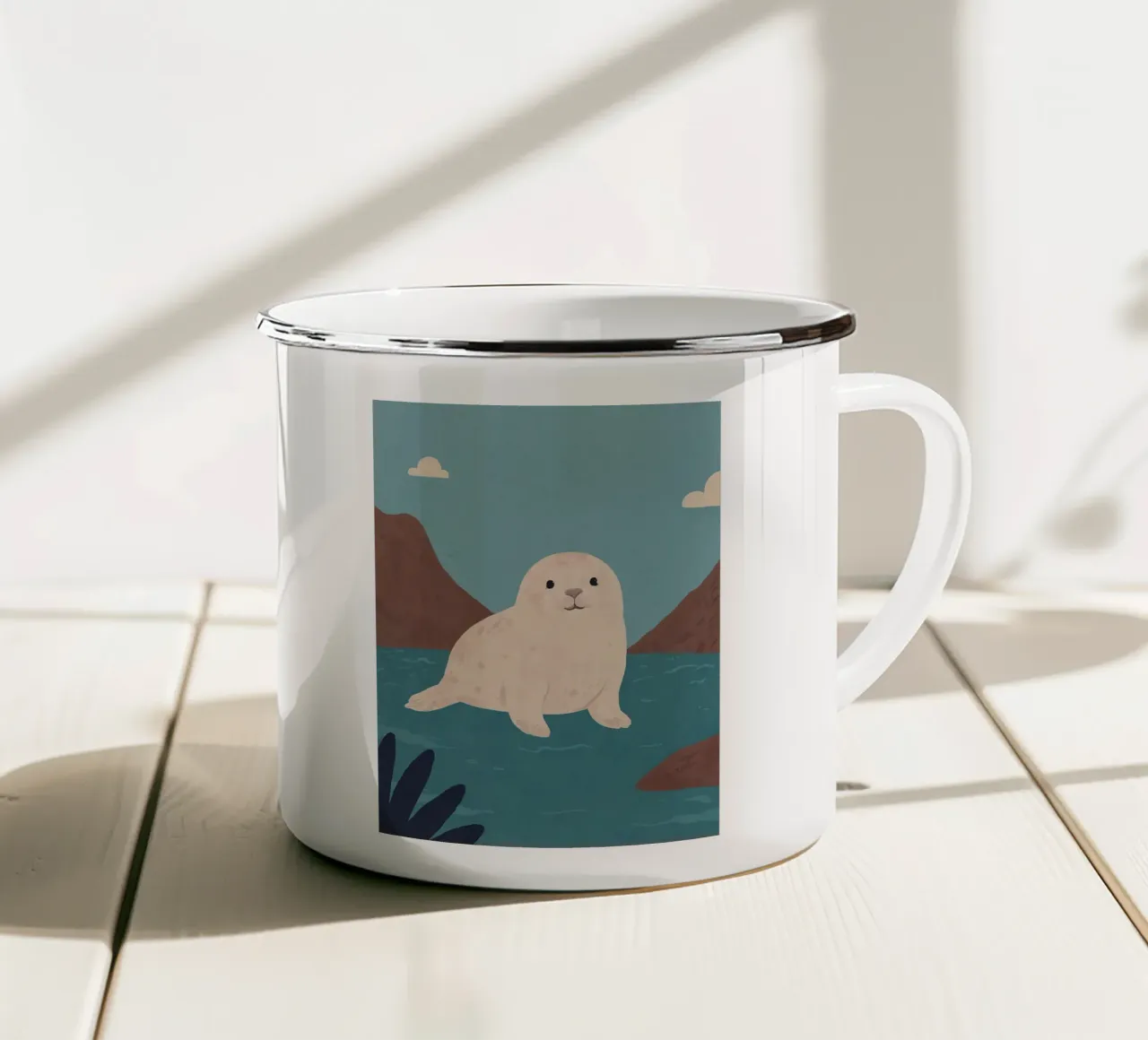 Una piccola foca amica tazza in smalto da SnoopyAnimals