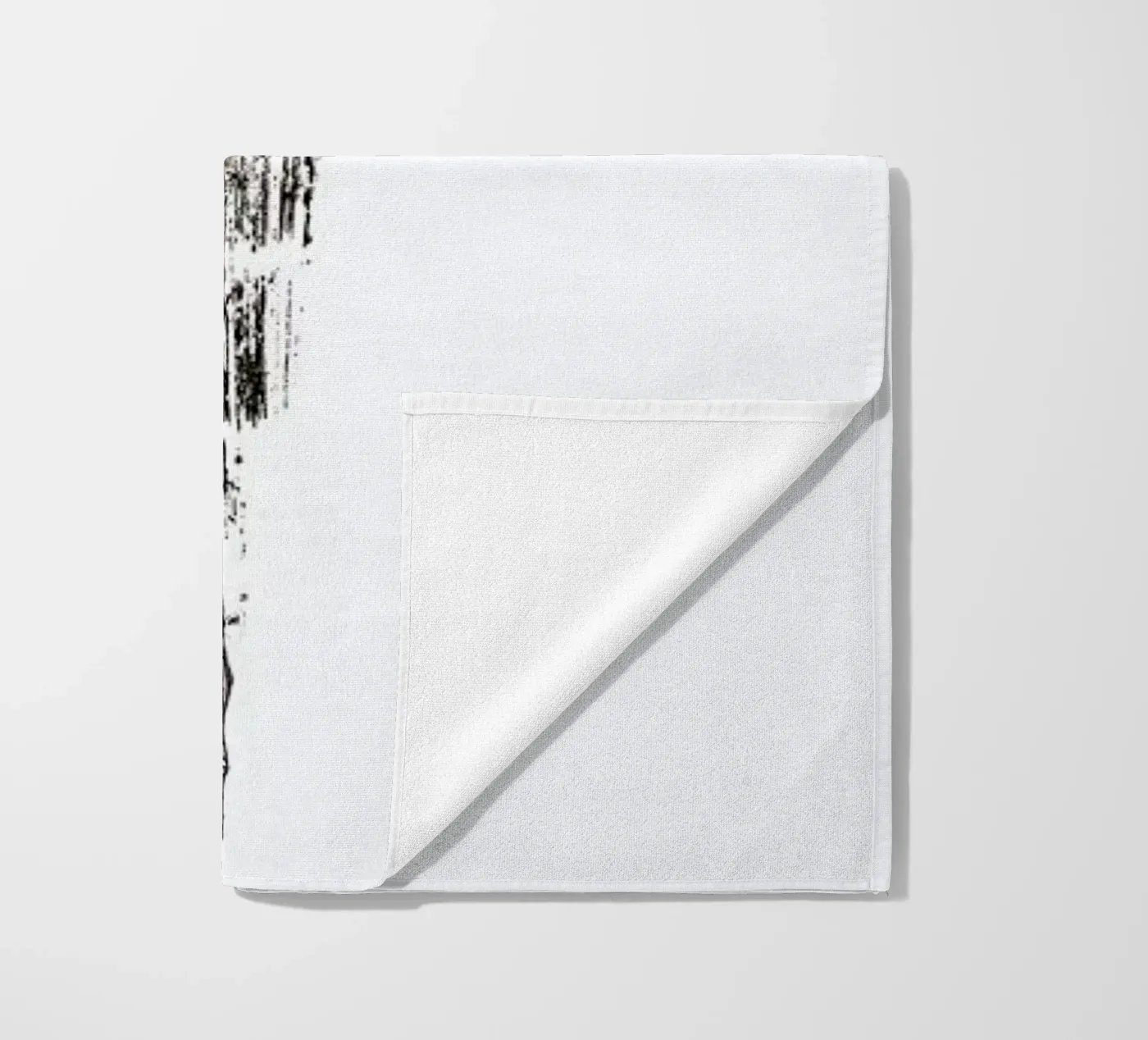 T beach towel by Marina Guiu