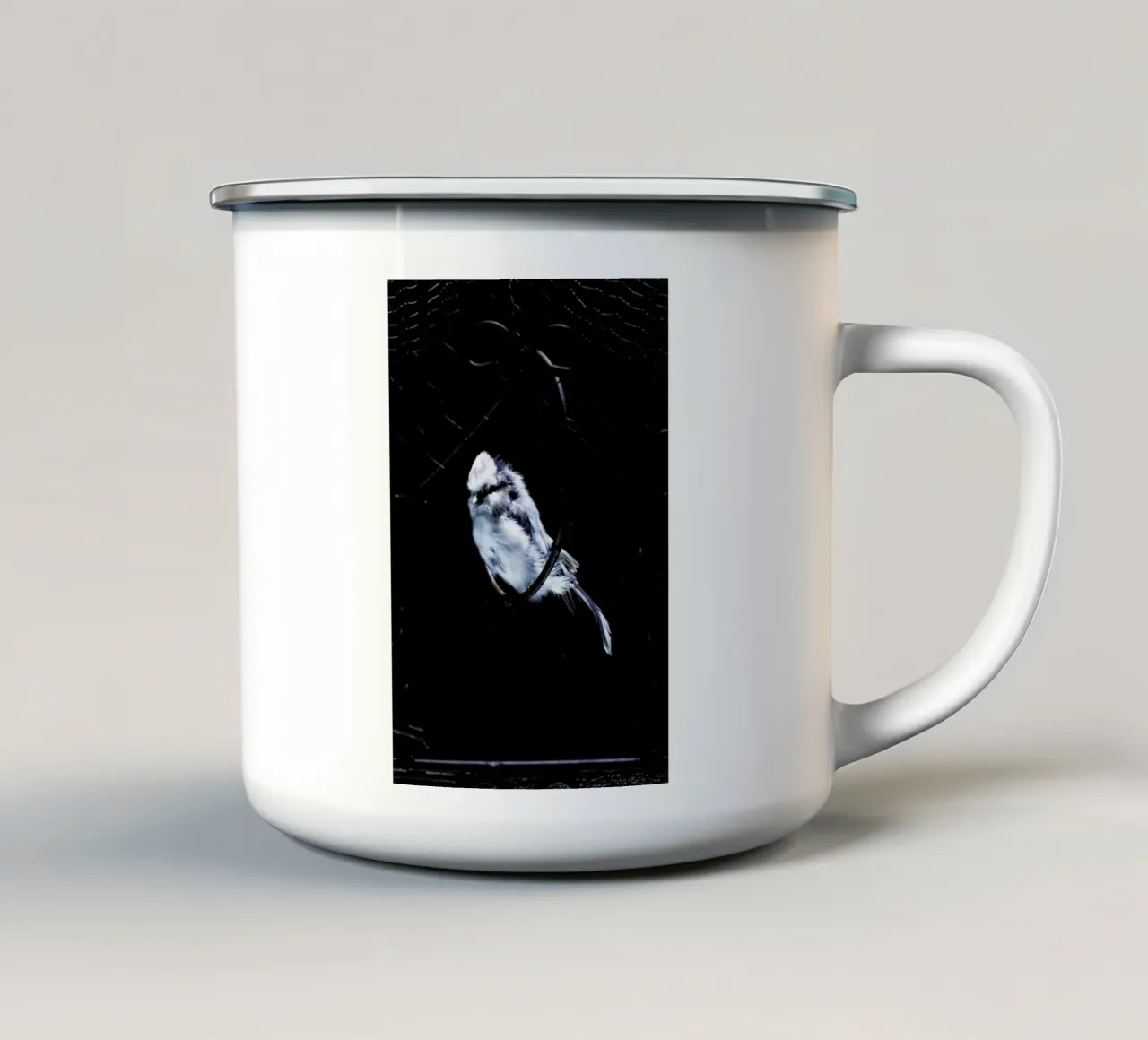 Birds Everywhere 5 tazza in smalto da Günther Egger
