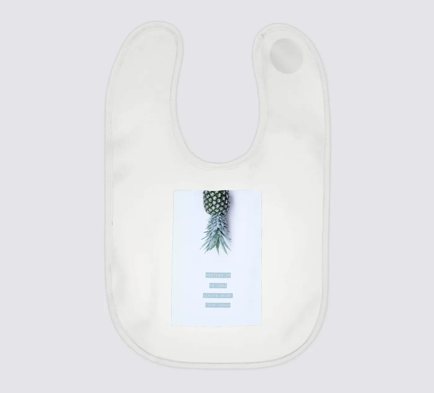 Pineapple Crown bavaglino da Ingrid Beddoes