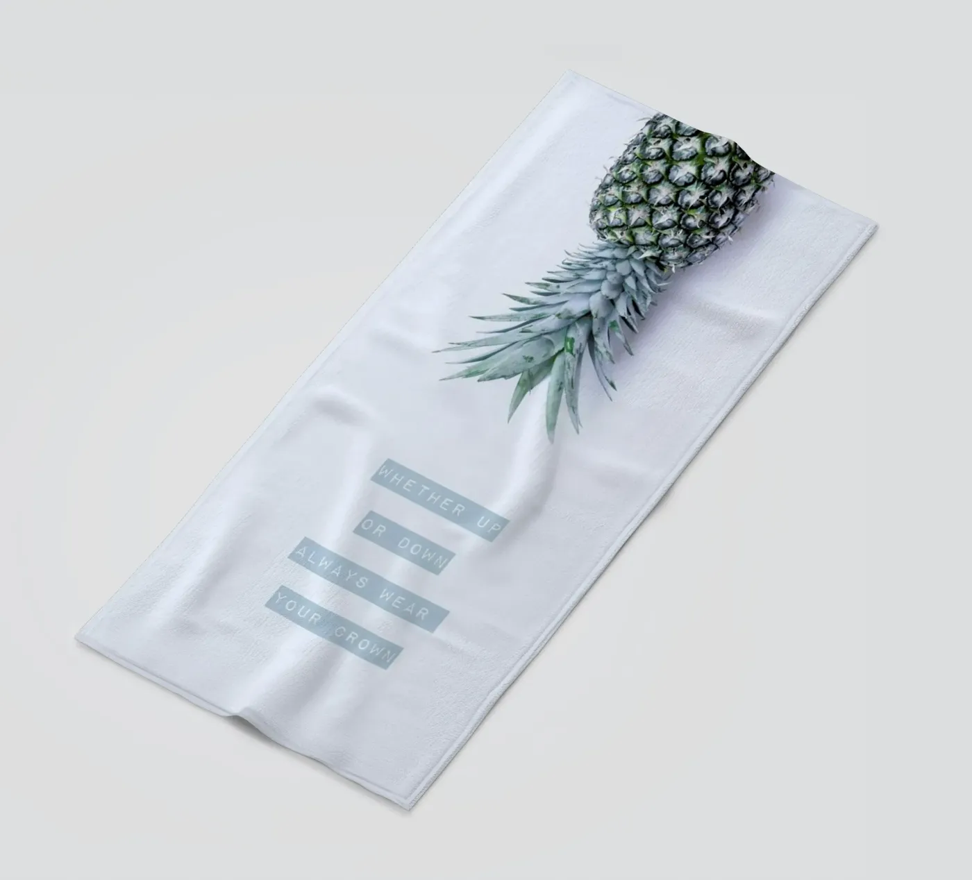 Pineapple Crown telo mare da Ingrid Beddoes