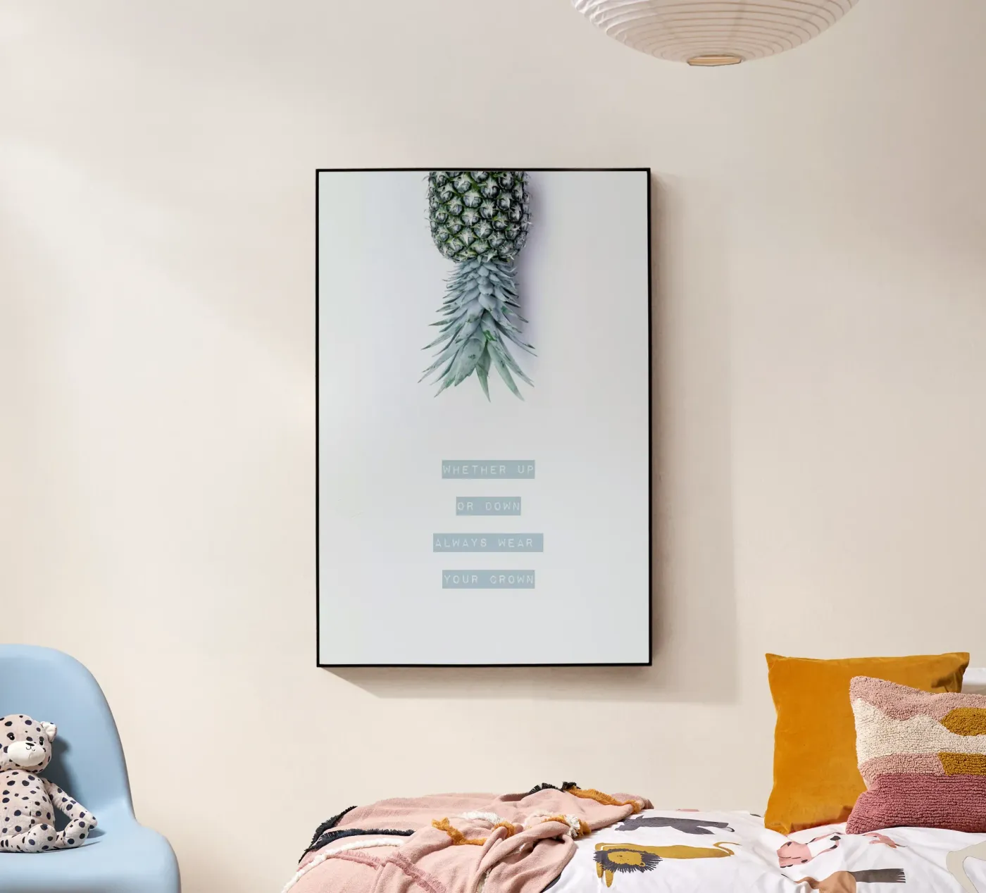 Pineapple Crown plexiglass da Ingrid Beddoes