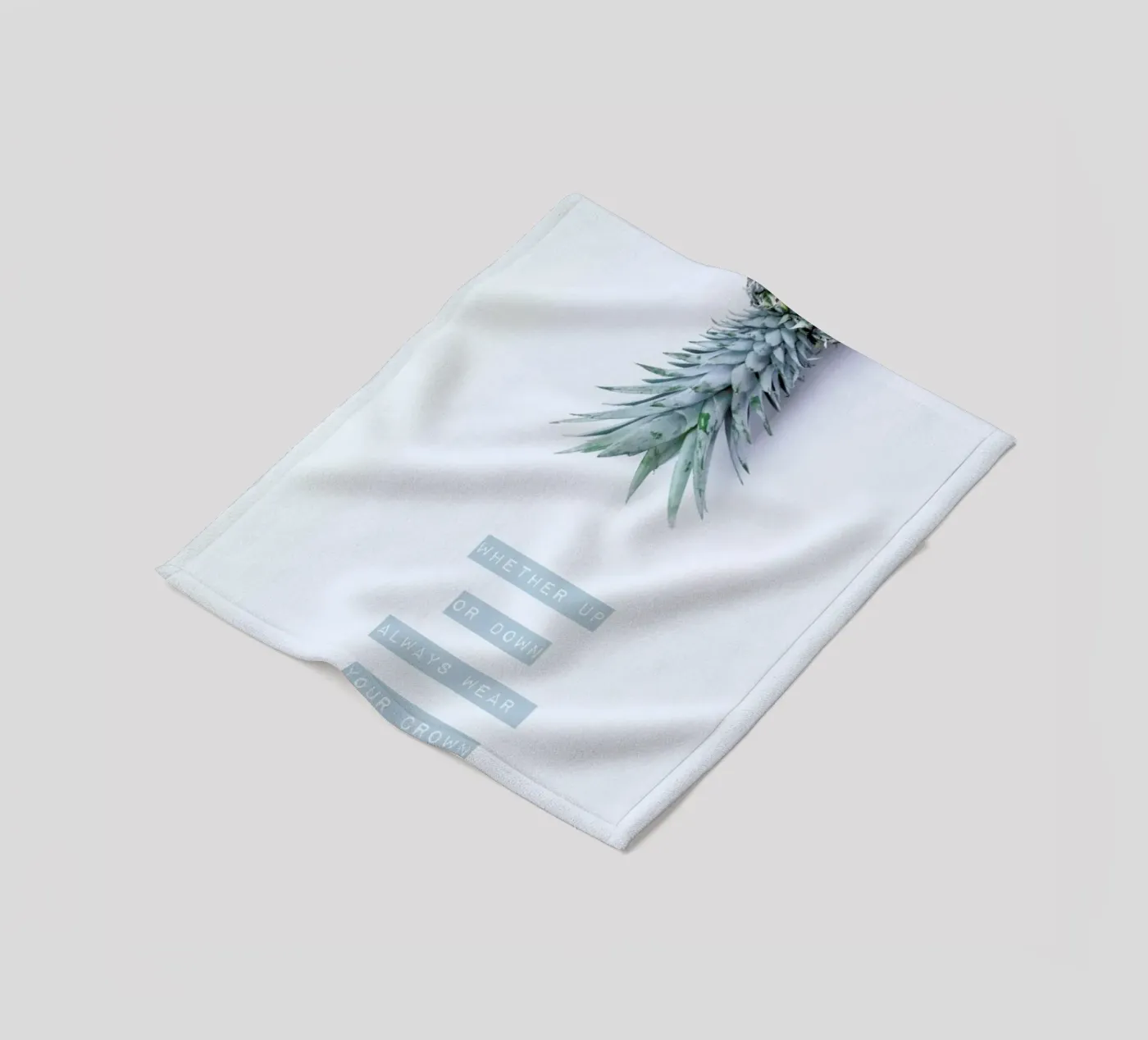 Pineapple Crown fleecedeken van Ingrid Beddoes