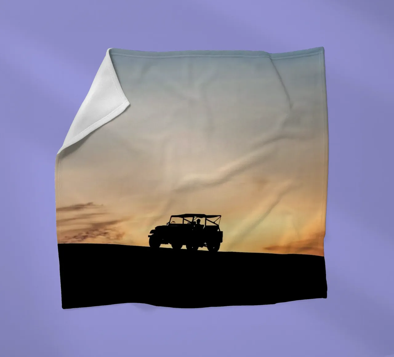 Sunset Sillhouettes coperta in pile da Charlotte Curd