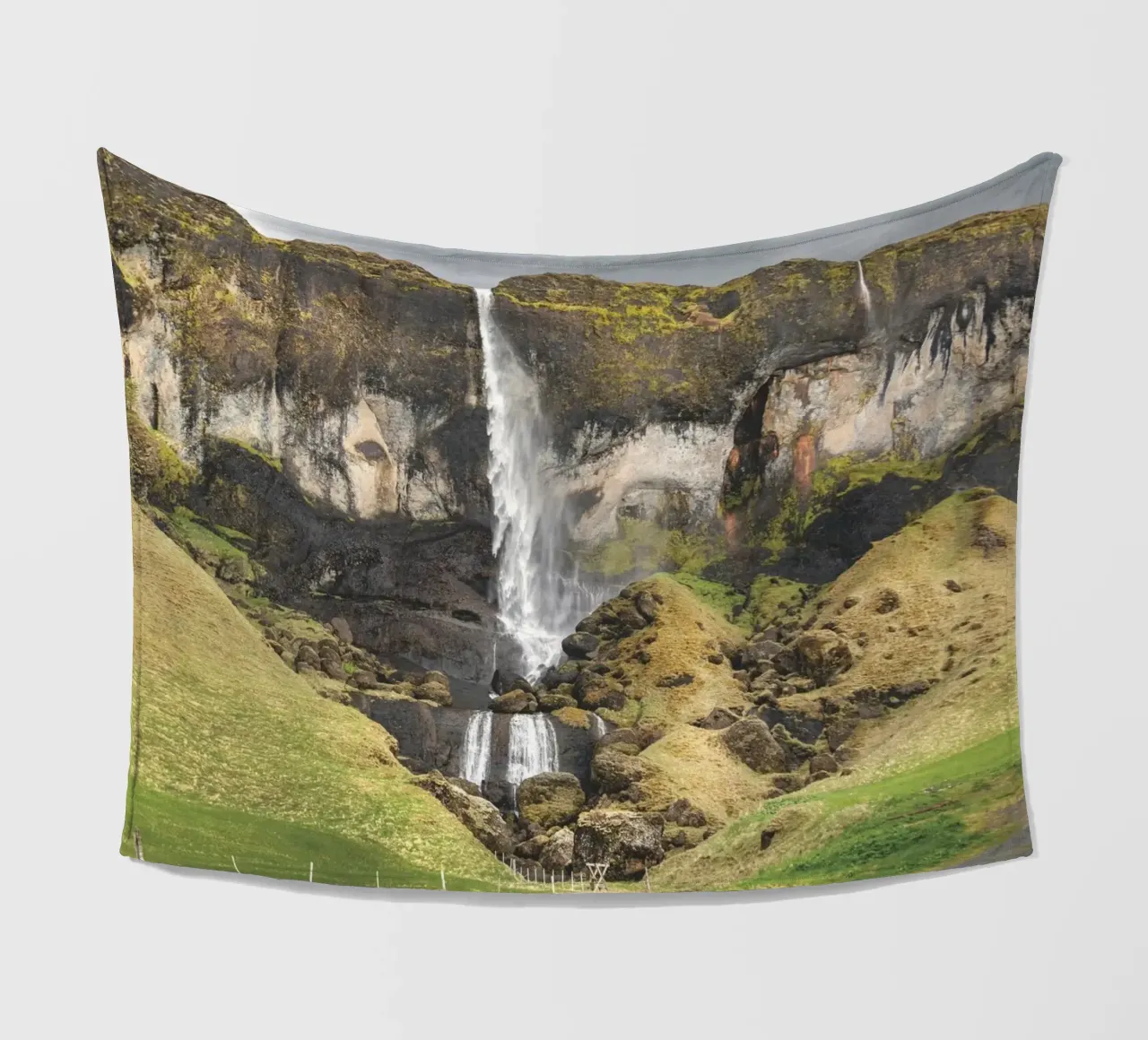 Foss á Síðu coperta in pile da Dave Hare Photography