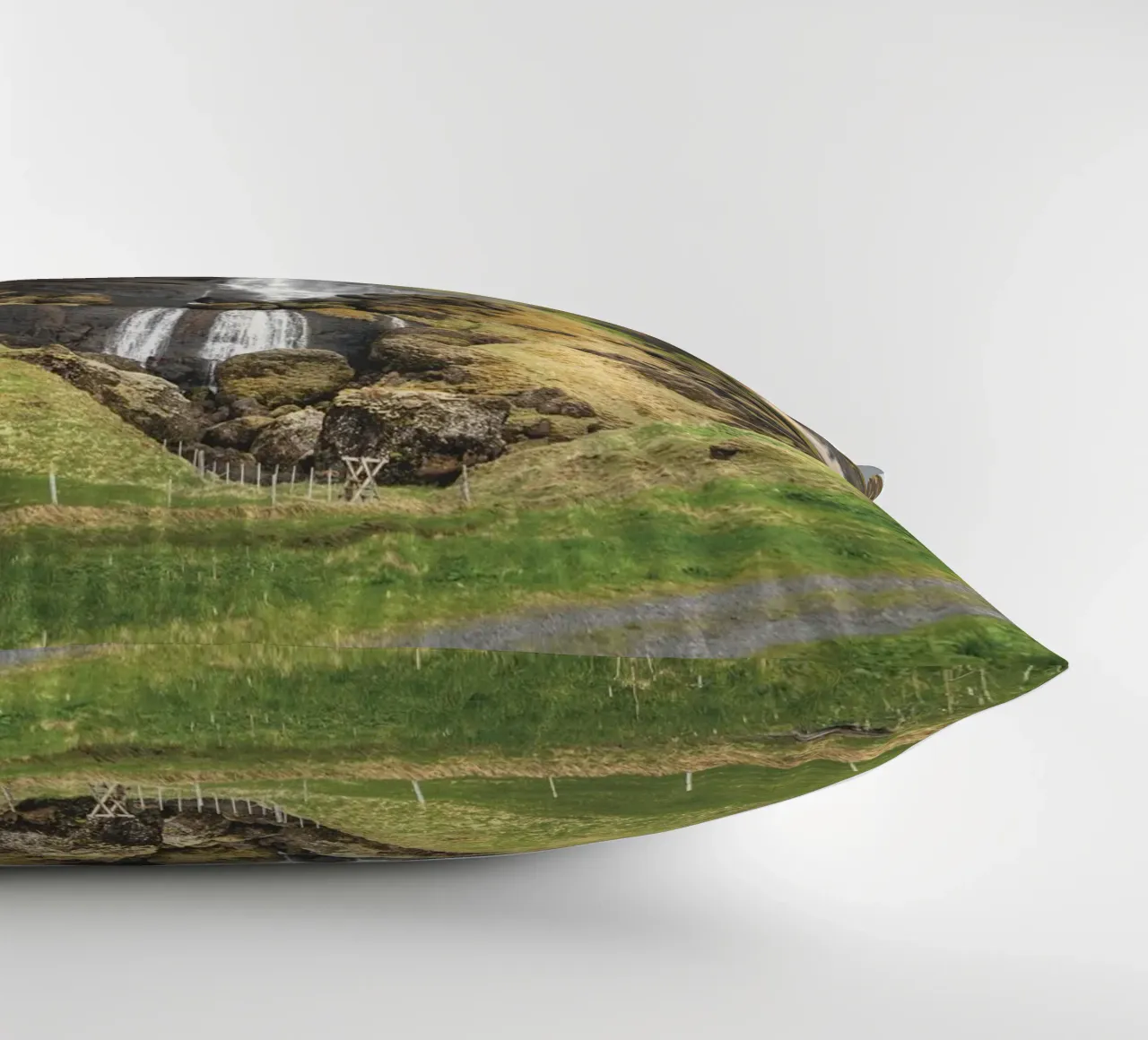 Foss á Síðu cuscino da Dave Hare Photography