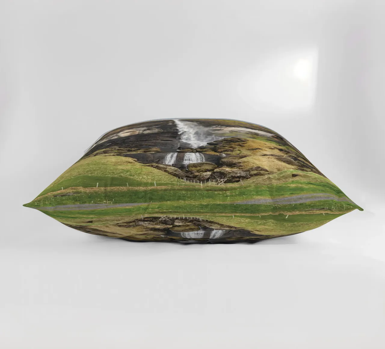 Foss á Síðu cuscino da Dave Hare Photography