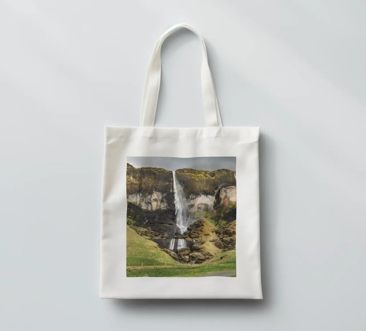 Foss á Síðu borsa in juta da Dave Hare Photography