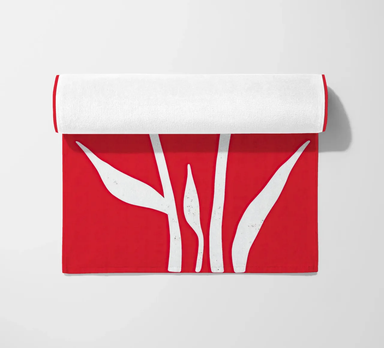 Tulipani bianchi su rosso | Design minimalista telo mare da Autofocus