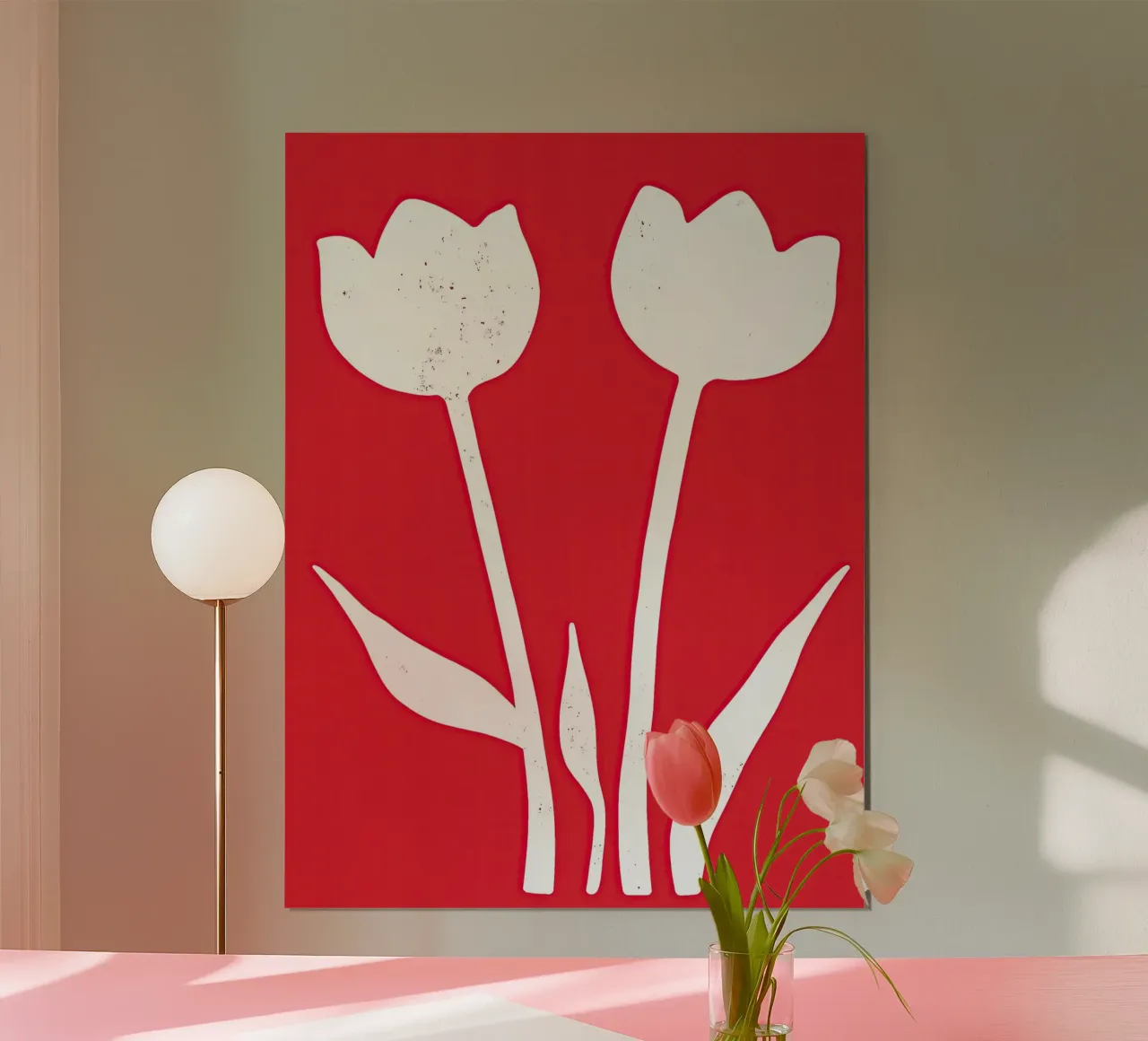 Tulipani bianchi su rosso | Design minimalista carta hahnemühle da Autofocus