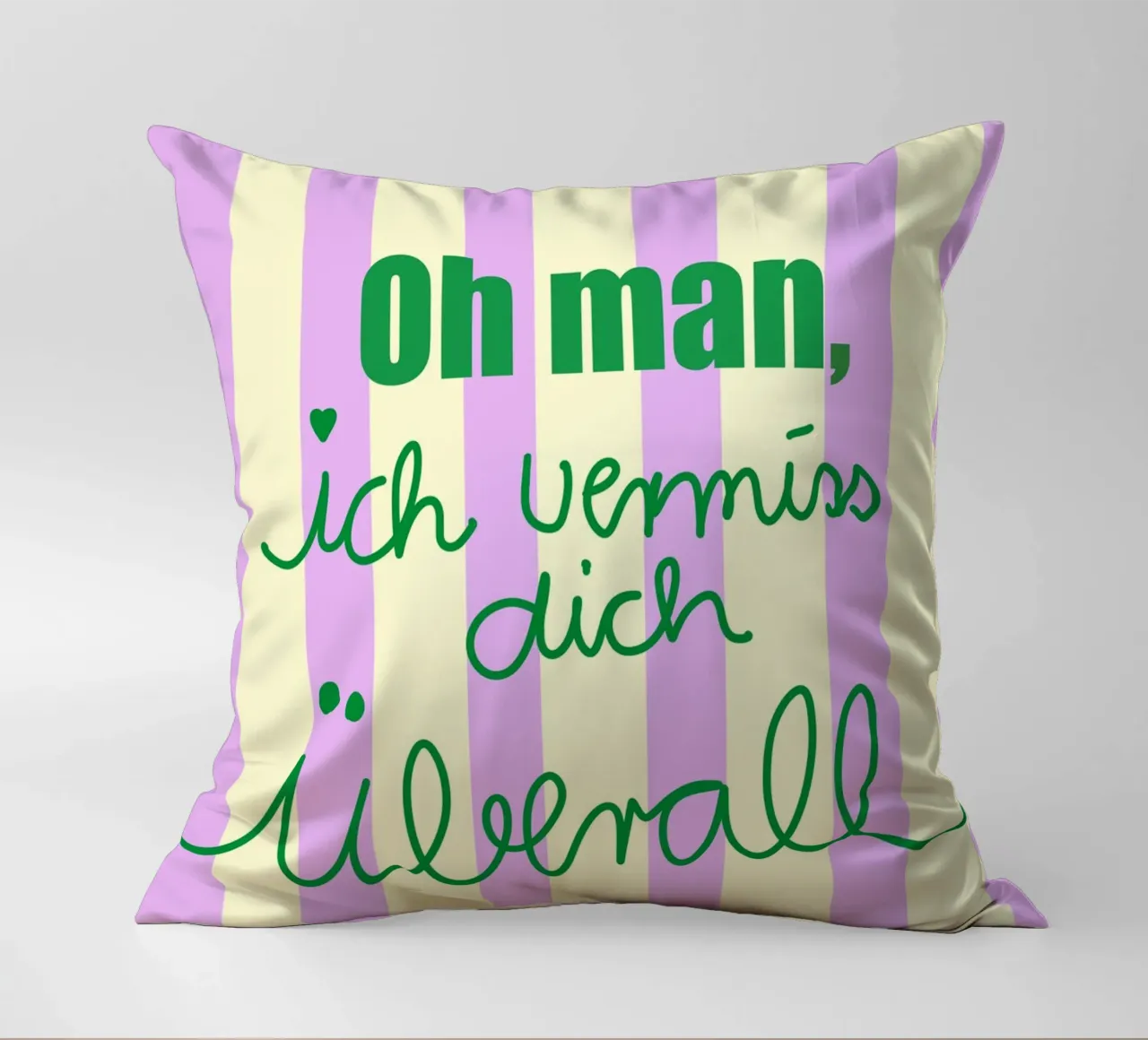 Oh man ich vermiss dich überall cojín de Hej Ibiza by Ute Arnold