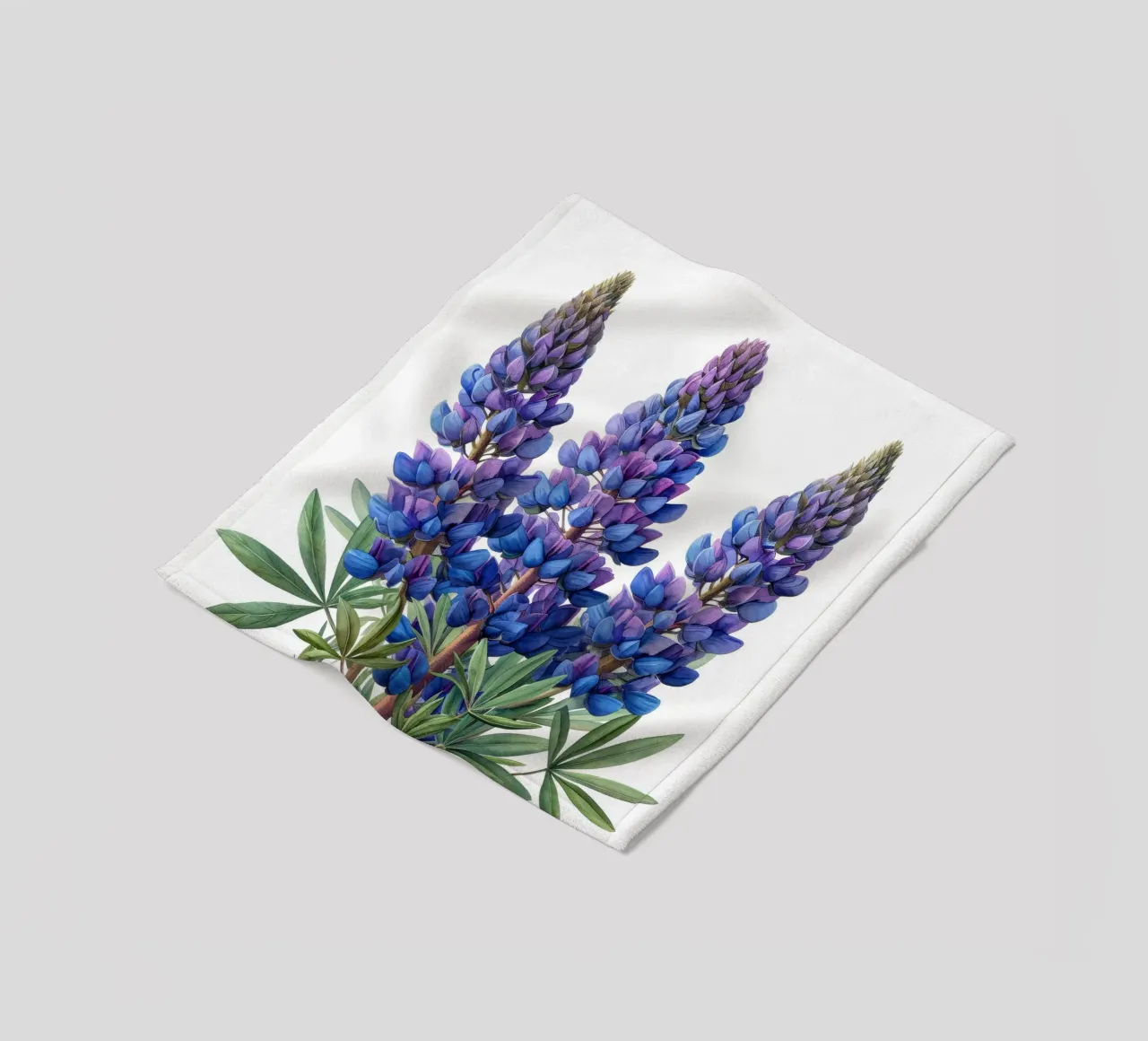 Fiore di lupino 1 coperta in pile da Bold Blooms