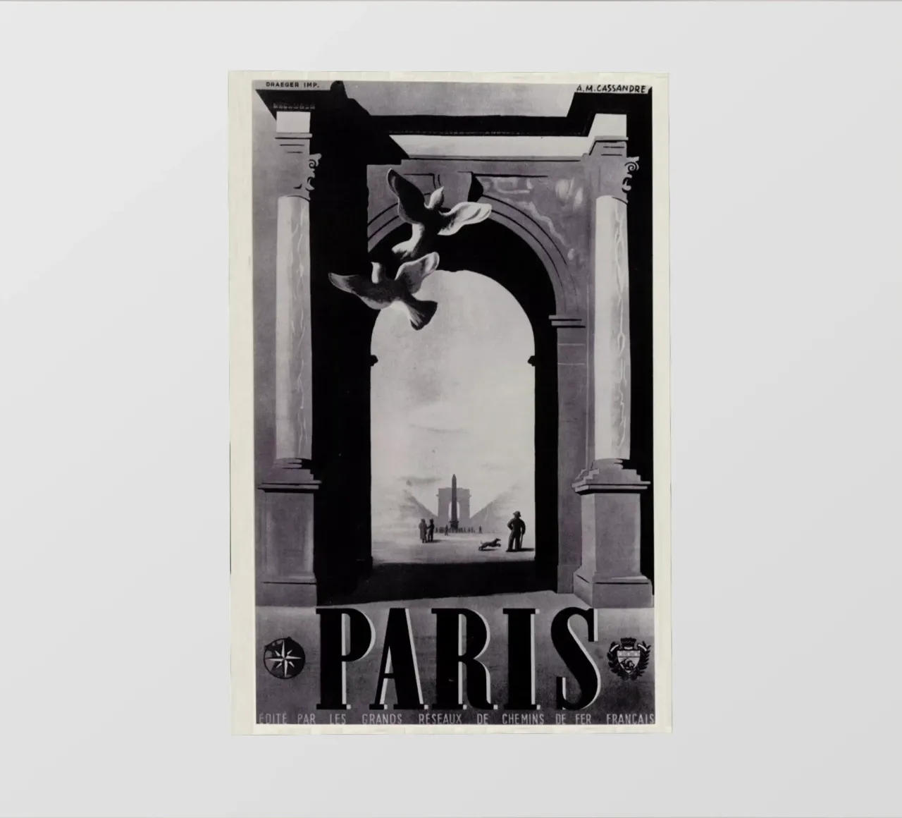 Paris pellicola backlit da Hemingway Design