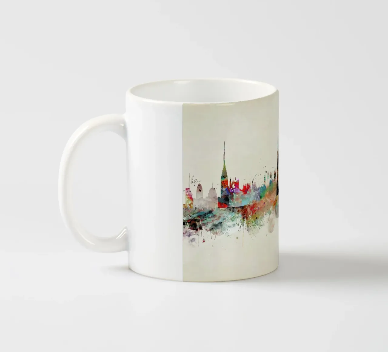 London tazza in ceramica da Brian Buckley