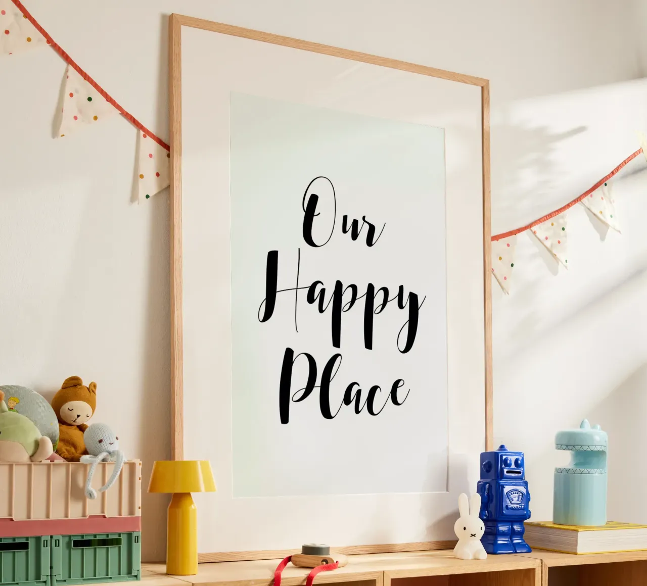 Our Happy Place poster con telaio in legno da Mottos by Sinan Saydik