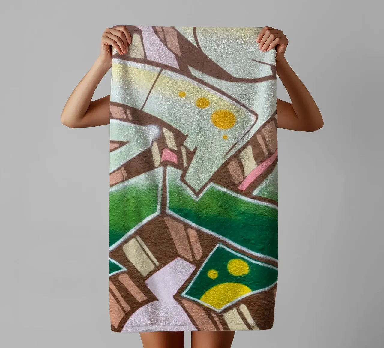 Graffiti E towel by Jonas Klein