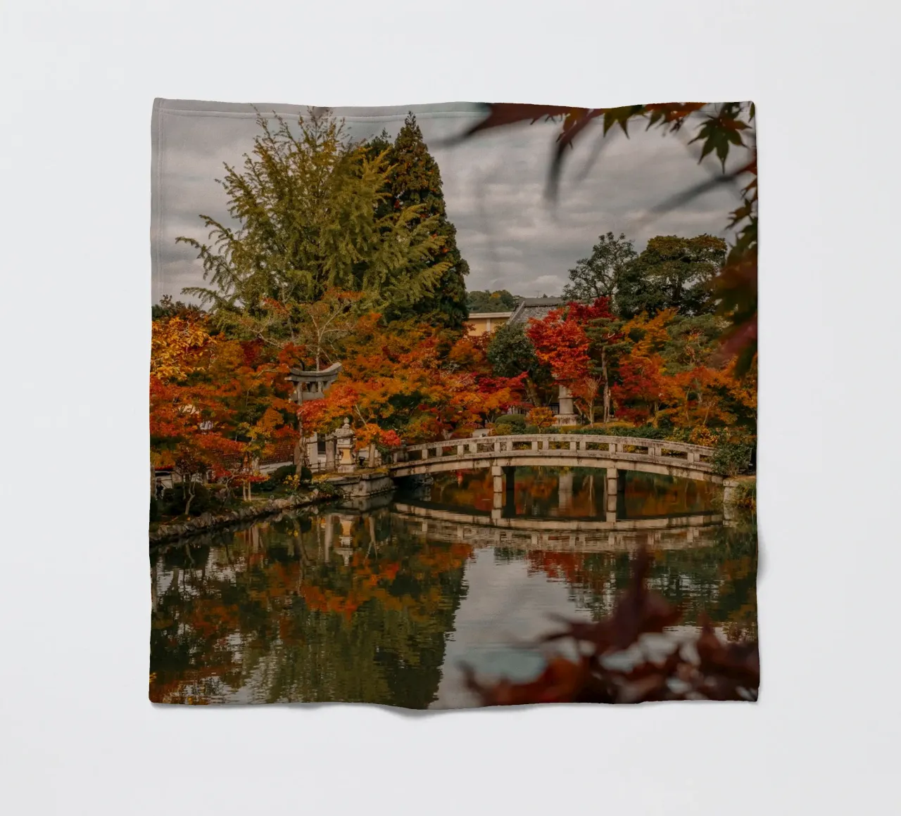 Il giardino del tempio giapponese di Kyoto coperta in pile da Marcel Bisig
