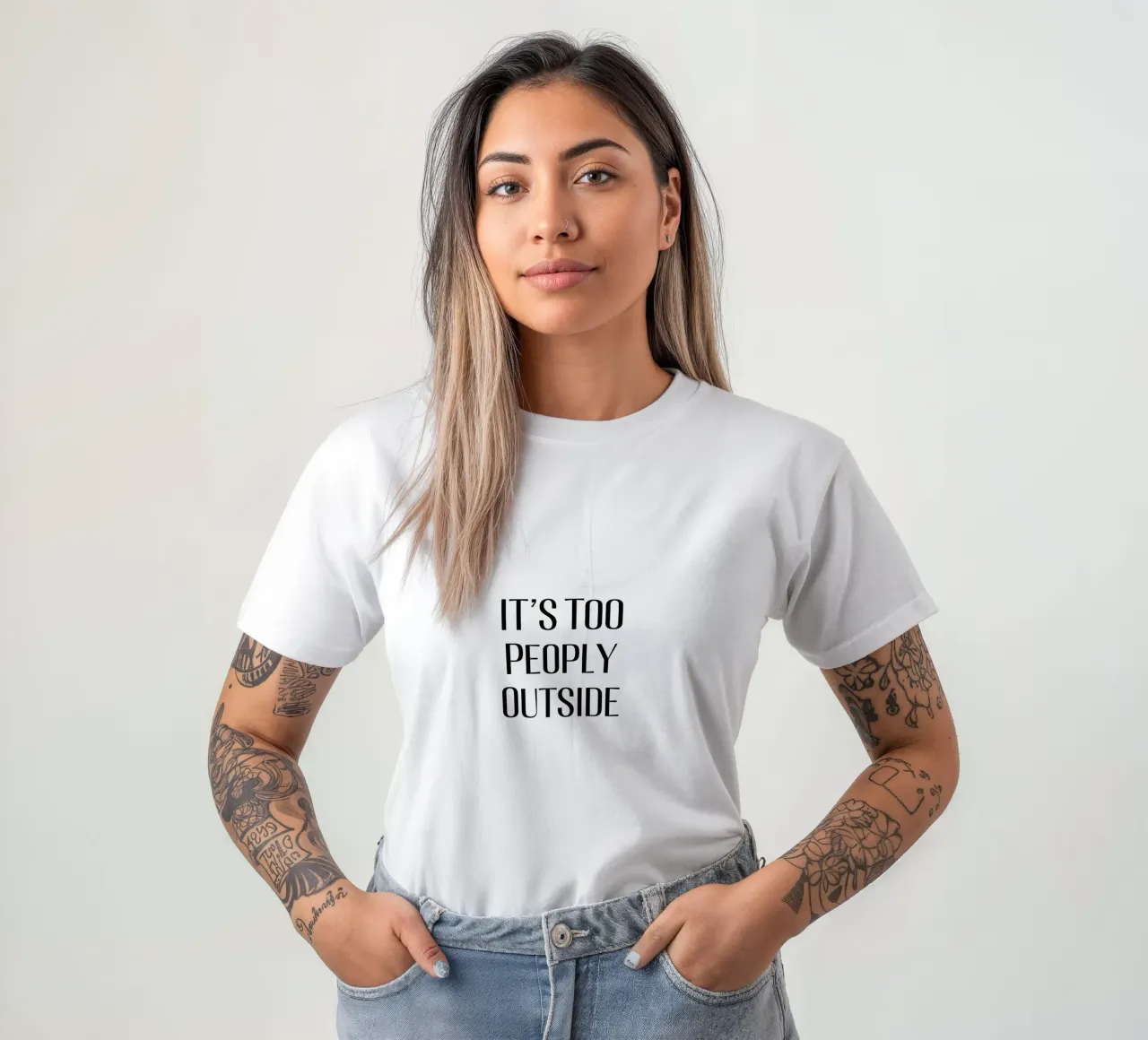 It's too peoply outside t-shirt da Typo Designs