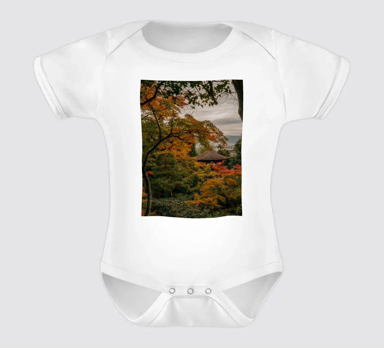 Tempio d'autunno a Kyoto, Giappone body neonato maniche corte da Marcel Bisig