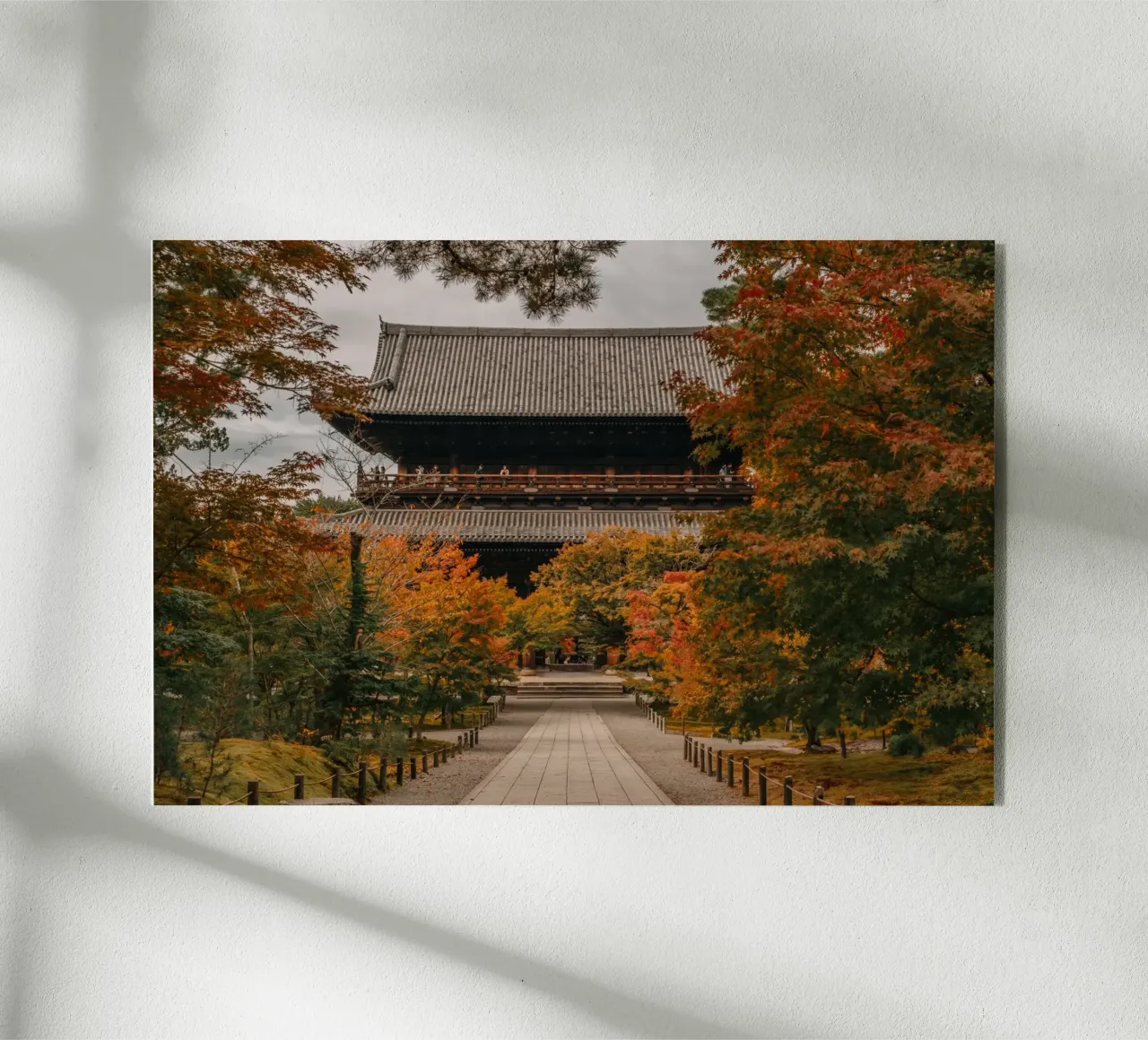 Tempio d'autunno a Kyoto, Giappone plexiglass da Marcel Bisig