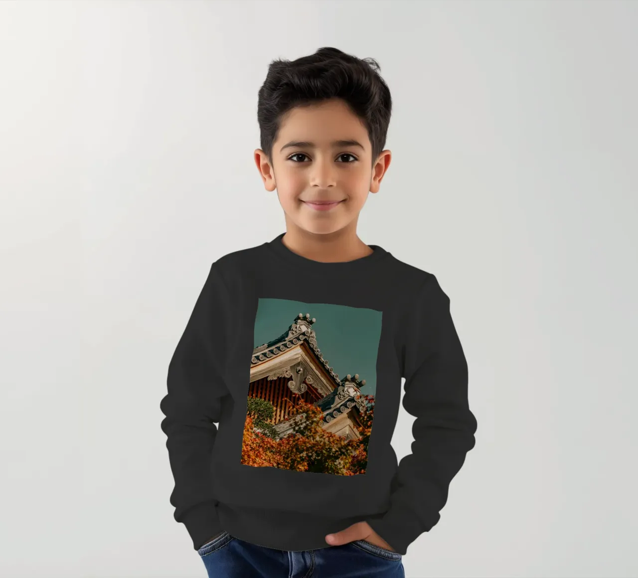 Tetti giapponesi a tempio in autunno felpa bambino da Marcel Bisig