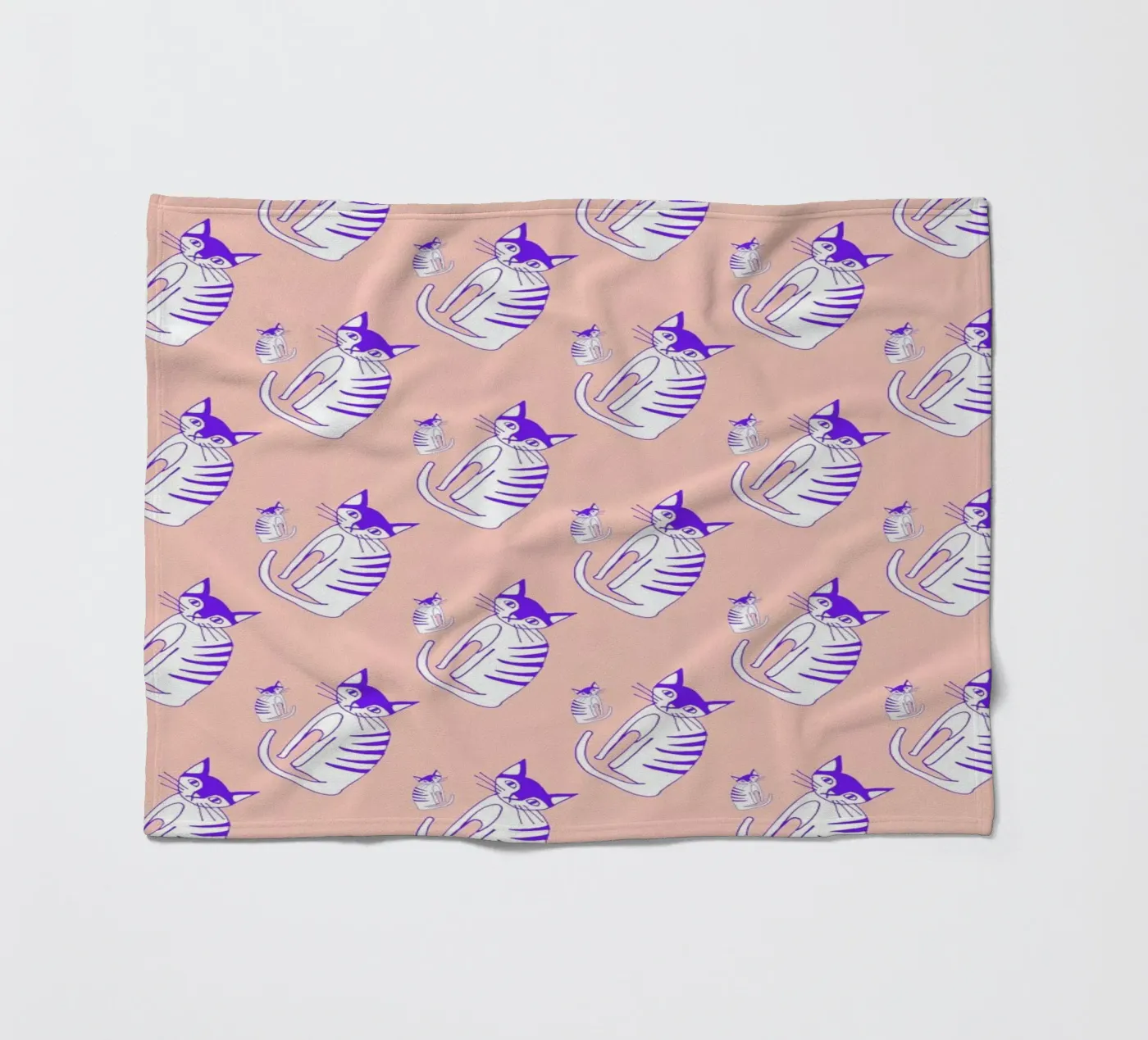 Cat Peach Pattern Fleecedecke von Vasare Nar