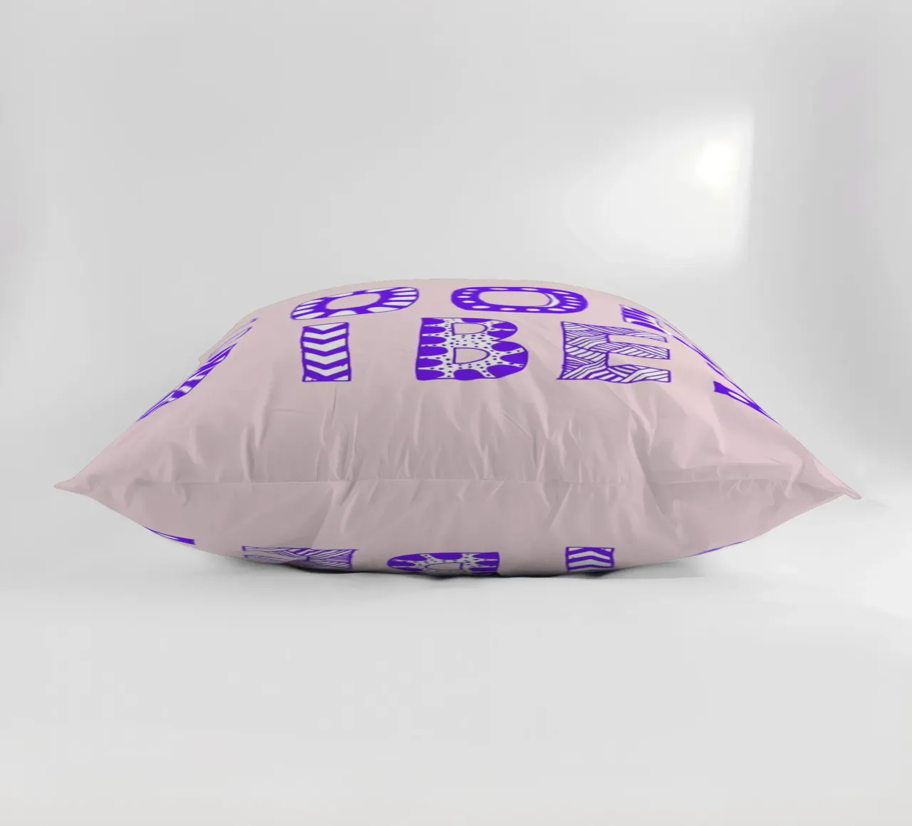 Good Vibes Pink cuscino da Vasare Nar