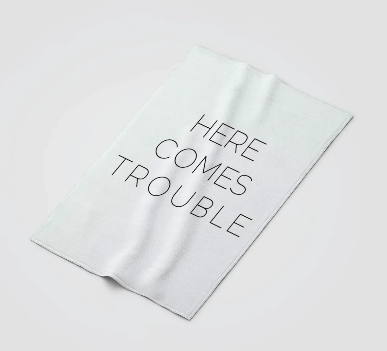 Trouble coperta in pile da Leah Flores