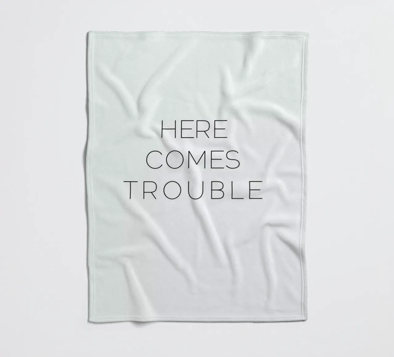 Trouble coperta in pile da Leah Flores