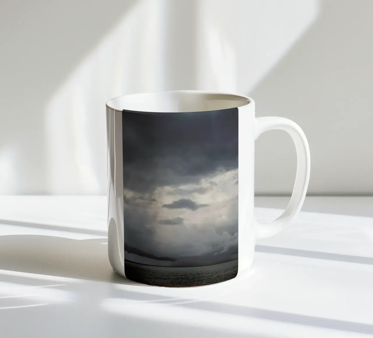 Sol De Le Gogo 5 tazza in ceramica da Shot By Clint