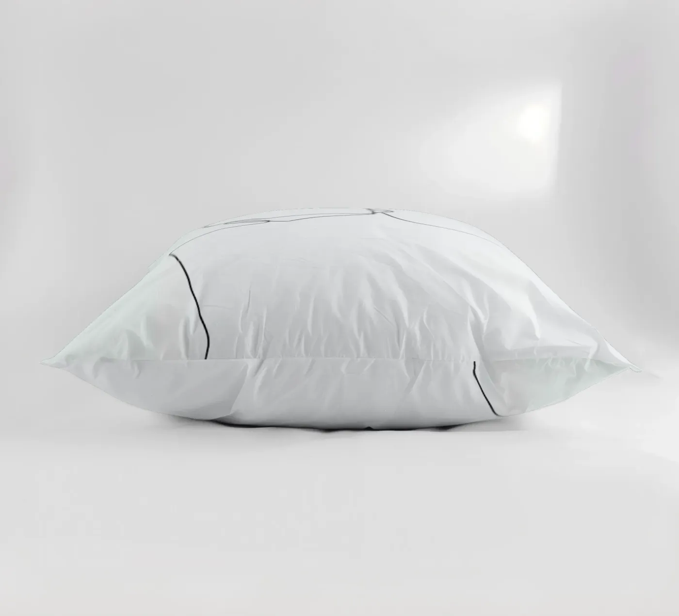 Back Line Kissen von Quibe