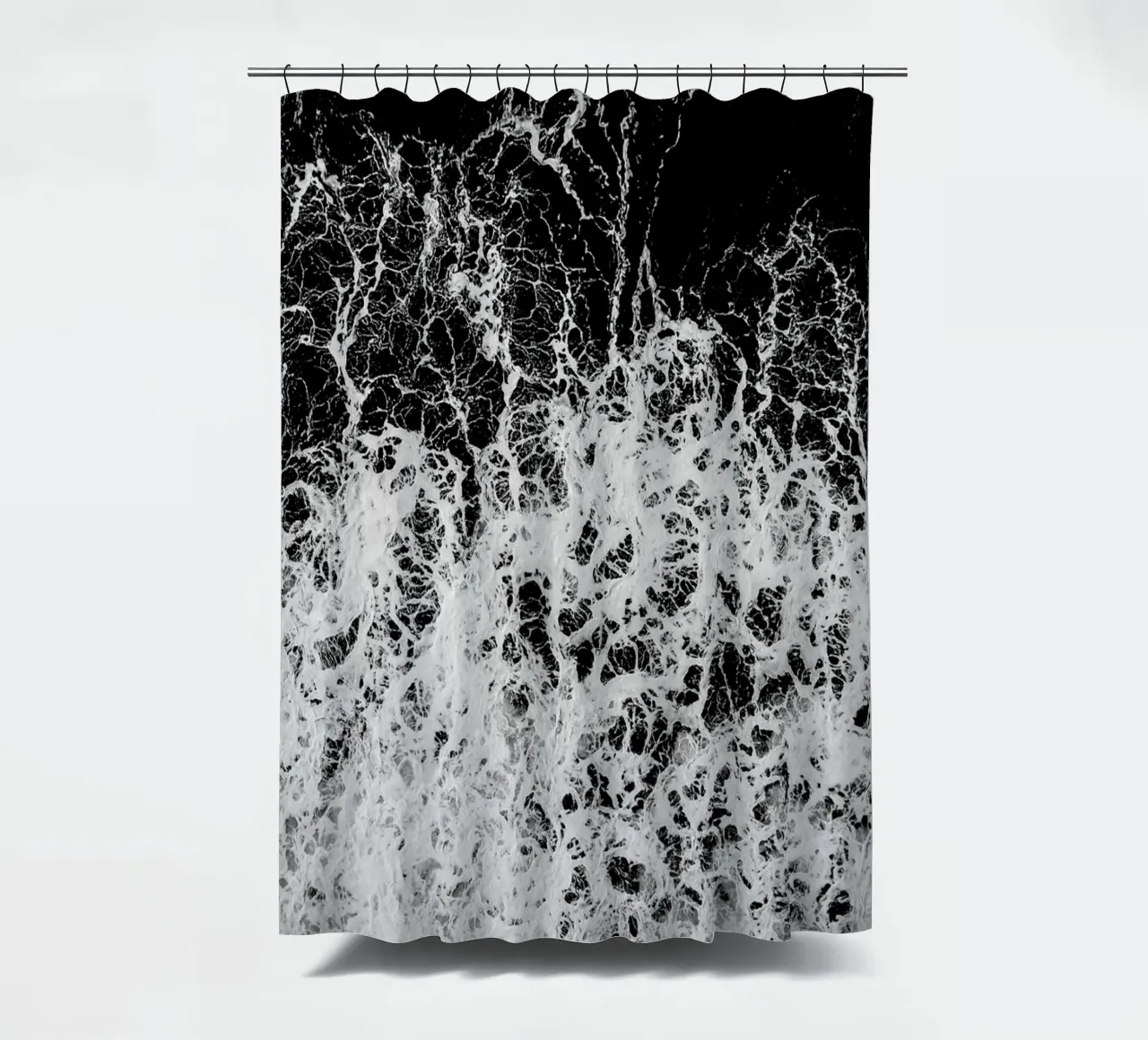 Waves Duschvorhang von Chris Abatzis