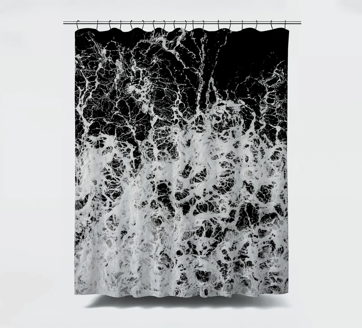 Waves Duschvorhang von Chris Abatzis