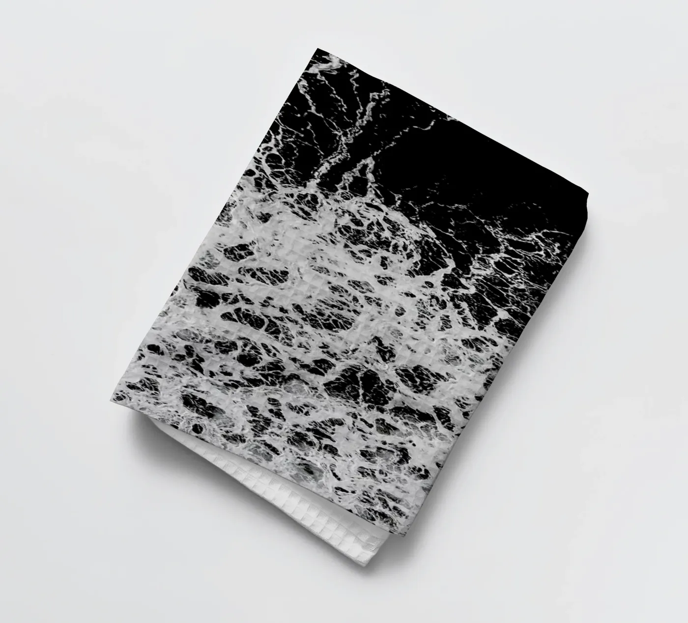 Waves theedoek van Chris Abatzis