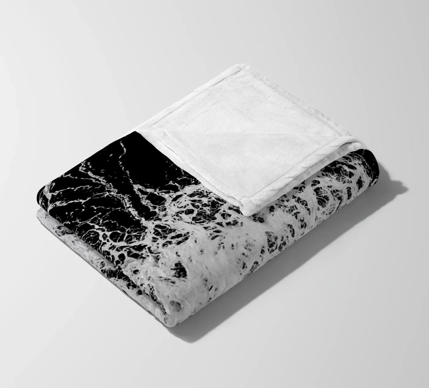 Waves Fleecedecke von Chris Abatzis