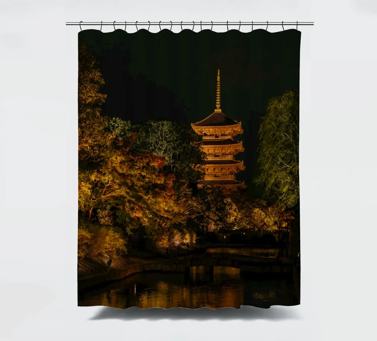 Pagode japonaise de nuit rideau de douche de Marcel Bisig
