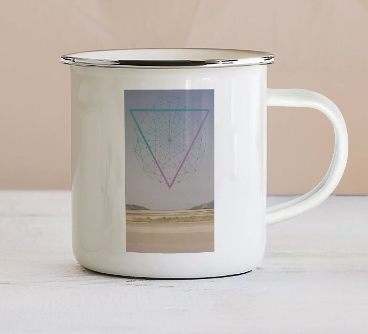 Athena tazza in smalto da Nicolas Messaritis