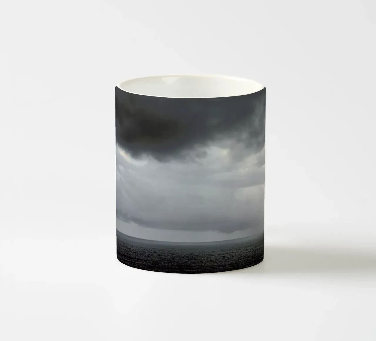Sol De Le Gogo 3 tazza in ceramica da Shot By Clint