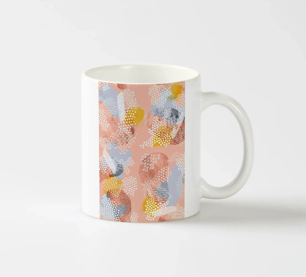 Cake Shop tazza in ceramica da Laura O'Connor