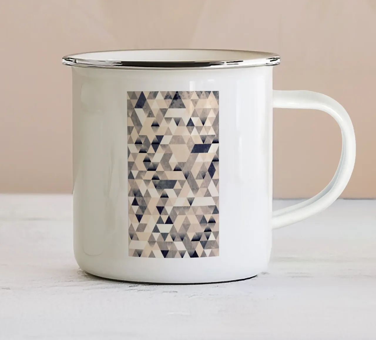 3ecke Mono tazza in smalto da Sabrina Ziegenhorn