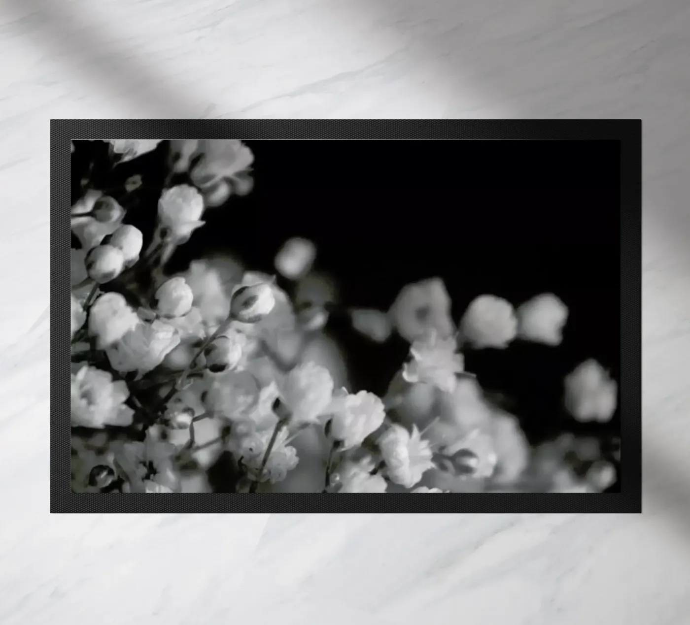 Bloom I Fußmatte von Victoria Frost