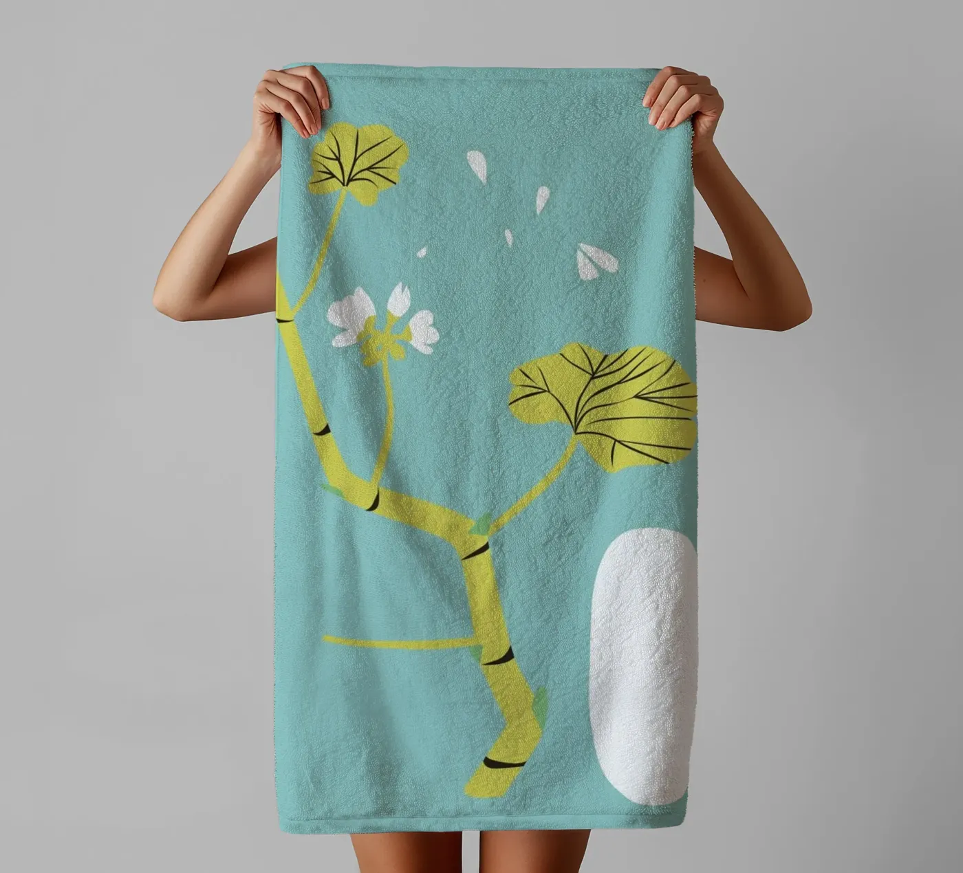Geranium Blue badhanddoek van Monika Aichele