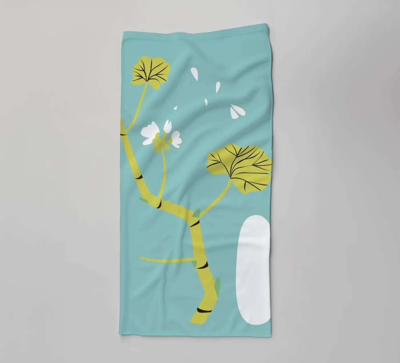 Geranium Blue badhanddoek van Monika Aichele