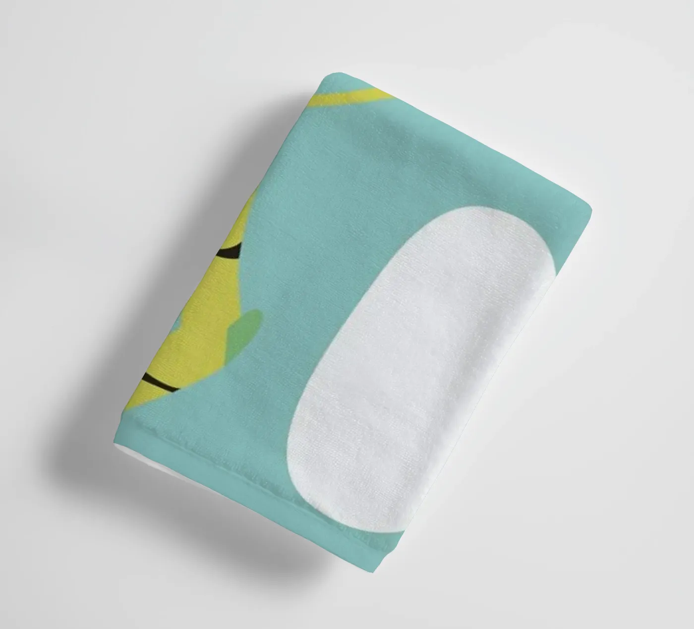 Geranium Blue badhanddoek van Monika Aichele