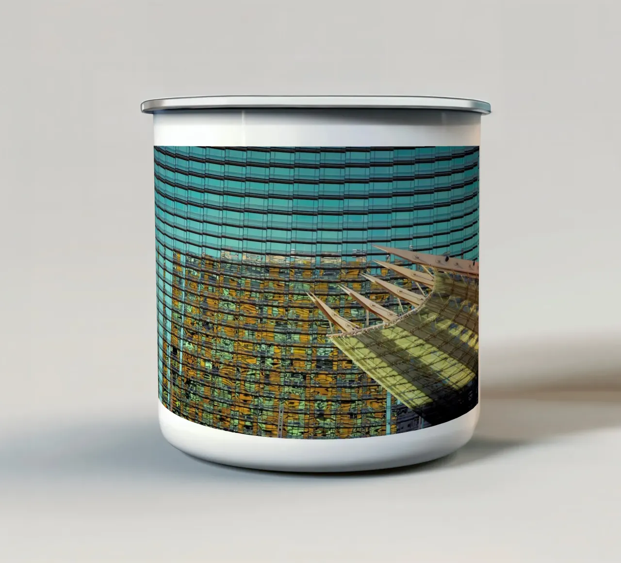 Vegas tazza in smalto da Flo Klein