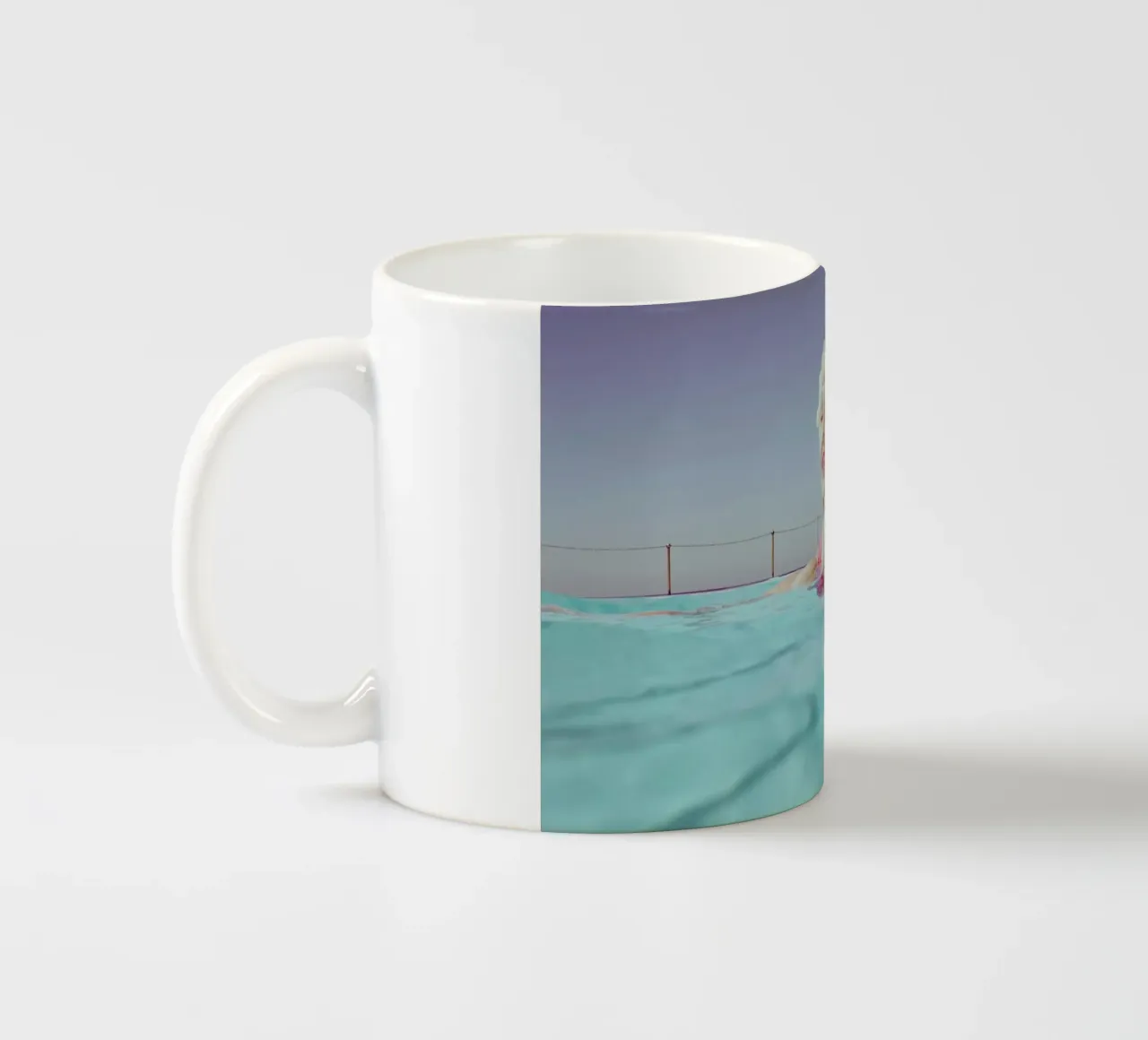 Kewpie 2 Keramik Tasse von Julian Wolkenstein